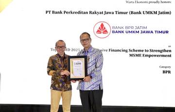 BPR Jatim Raih Penghargaan Top BUMD 2025