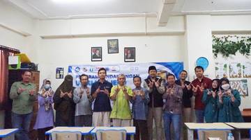 UHW Perbanas dan PCM Rungkut Perkuat UMKM Digital