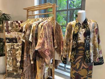 Pameran Produk Unggulan UMKM di Lobby Hotel