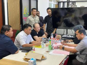 DJP Jatim II Serahkan Tersangka Pajak ke Kejari Gresik