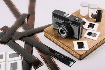 Memotret dengan Kamera Analog yang Tak Lekang Waktu