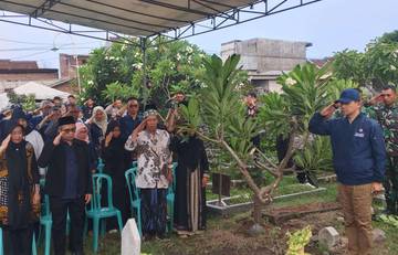 Menteri Transmigrasi Hormati Wasiat Patriot Muda