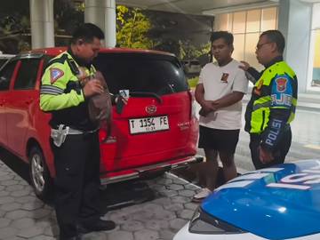 ​Petugas PJR-III Jatim Berhasil Tangkap Penggelap Mobil Rental
