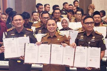 Pemkot Surabaya Dukung Pidana Sanksi Sosial Mulai 2026