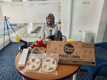 Pizza Hood UMKM Lokal Krian Tembus Pasar