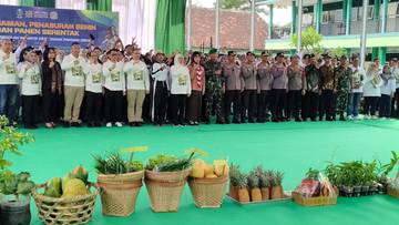 Gubernur Khofifah Launching Sekolah Inovasi Ketahanan Pangan