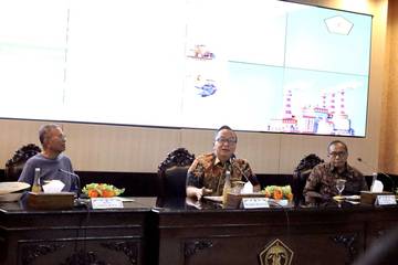 Nasi Krawu Sambut Calon Investor di Gresik