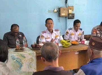 Dishub Sidoarjo Tertibkan Parkir Terminal Porong