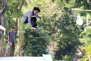 Komunitas Apresiasi Revitalisasi Skate & BMX Park Kalimas