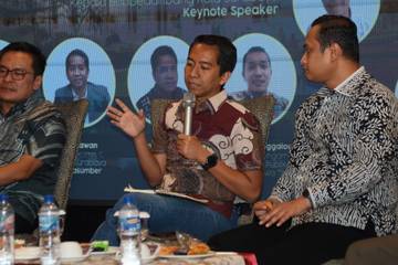  Eri Irawan Soroti Tantangan Ekonomi dan Fiskal Surabaya 