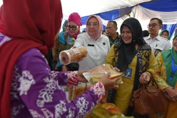 Kemendukbangga/BKKBN Perkuat UMKM untuk Kemandirian Ekonomi Keluarga