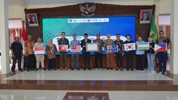 UNESA Dorong Pemberdayaan Masyarakat Desa Berbasis Potensi Lokal