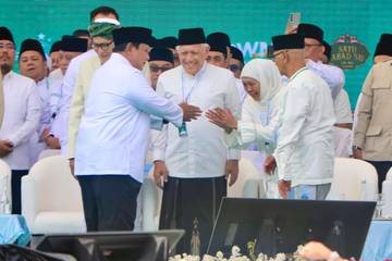 Prabowo Hadiri Mujahadah Kubro Satu Abad NU