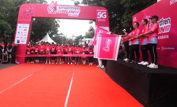 Seribu Pelari Ikuti Smartfren Fun Run 2026 Surabaya