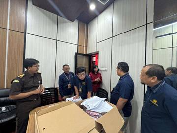 DJP Jatim I Limpahkan Tersangka Pajak Koperasi 