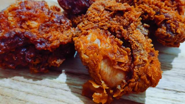 Chickenobs Nashville Hot Chicken Ayam Pedas Tren Kuliner Populer - RRI.co.id