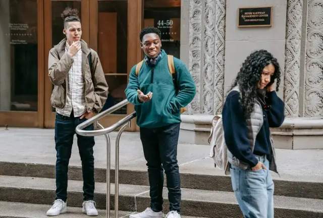 Cancel Culture dan Dampaknya di Era Media Sosial