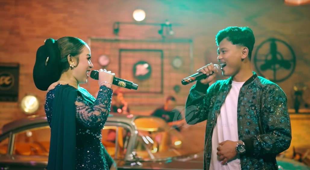 Lirik Lagu Kawin Kontrak Jasun Biber dan Niken Salindry DC Musik
