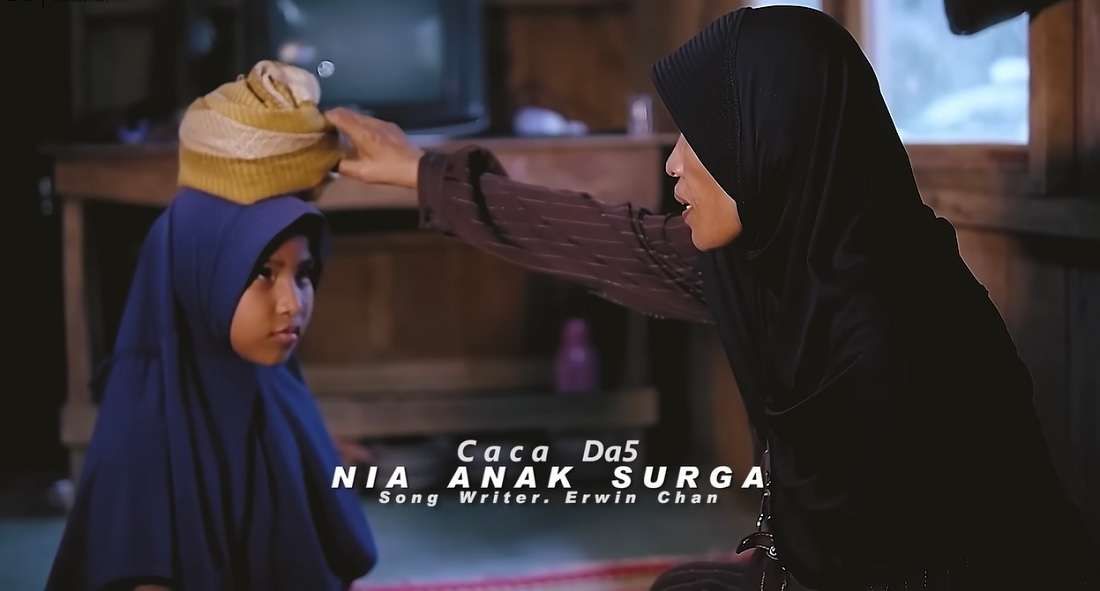 Lirik Lagu Nia Anak Surga (Kisah Penjual Gorengan) Caca DA5