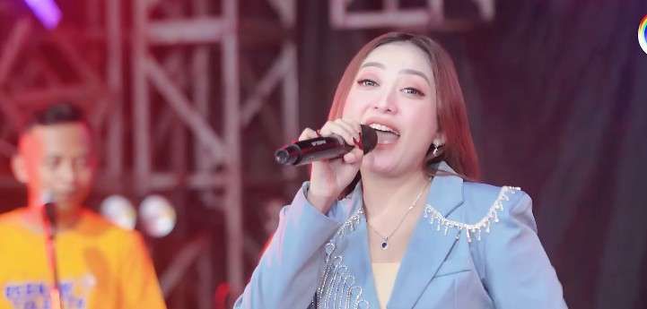 Lirik Lagu Tor Monitor Ketua - Shinta Arsinta