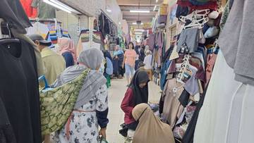 Pasar Klewer Digempur Online Shop-Pedagang Bermobil