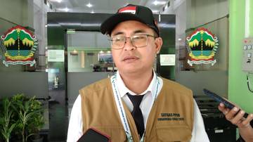 Sepuluh Calon Haji Embarkasi Solo Dipulangkan ke Daerah Asal