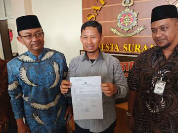 Sugeng Riyanto Laporkan Ayam Goreng Widuran Ke Polisi