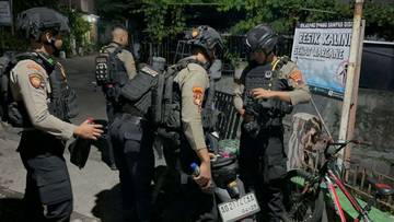 Pesta Miras, Tim Sparta Amankan Tiga Pria