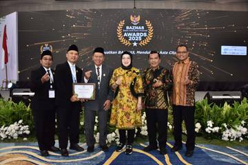 Bupati Sukoharjo Raih Penghargaan dari Baznas RI