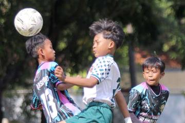 Milad ke-7 RSGM-Soelastri UMS Gelar Turnamen Sepak-Bola Mini