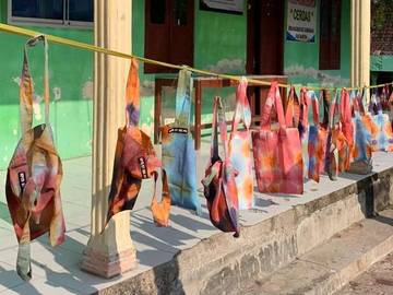 Batik Shibori: Kreativitas dari Teknik Pewarnaan Tradisional Jepang
