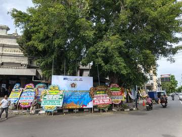 Karangan Bunga Hiasi Pelantikan Pengurus PWI Pusat