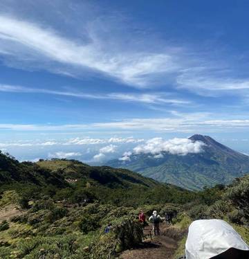 Mendaki Gunung Merbabu Via Jalur Gancik