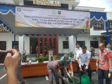 Kejari Boyolali Musnahkan BB Periode Bulan Juli-September