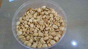 Gurihnya Kacang Goreng Tak Tergantikan