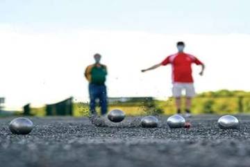 Olahraga Bola Besi Petanque Perluas Daya Tarik Baru