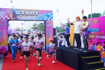 HUT ke-6 RS Indriati Boyolali Gelar Color Run 