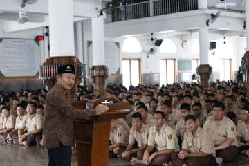 Wamendikdasmen, PPPMI-Assalaam Ruang Strategis Pembentukan Karakter di Era-AI
