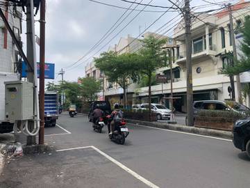 Respati Pastikan Penataan Yos Sudarso Tidak Ganggu Pedagang Sekitar