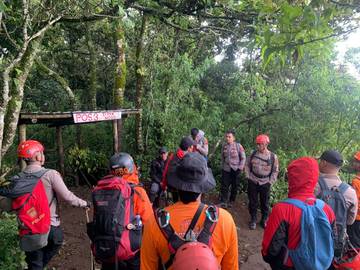 UMS Kerahkan 14 Personel dalam Pencarian Survivor di-Mongkrang