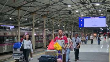 ​KAI-Wisata Terus Kuatkan e-Porter Layanan Angkut Praktis di-14-Stasiun