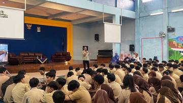 Bangun Karakter, Sekda Surakarta Motivasi Siswa SMAN 2