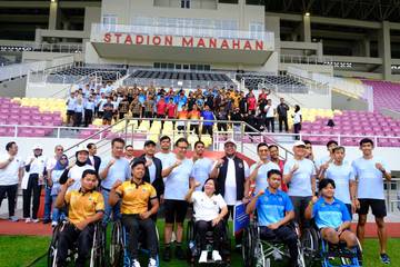 Menkes dan Wali Kota Solo, Lari Bersama Disabilitas