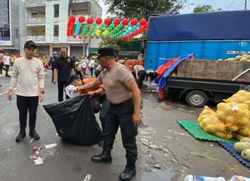 Polresta Surakarta Gelar Kerja Bakti Dukung Gerakan ASRI