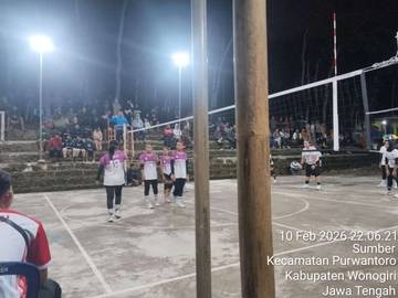 Polisi Amankan Turnamen Voli U-25 Purwantoro