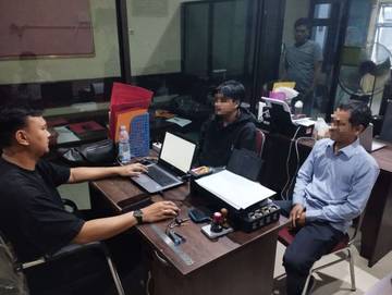Dua Pemuda Tawangmangu Tertangkap Konsumsi Tembakau Sintetis 