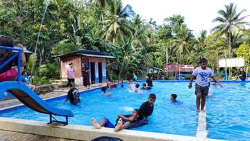 Wisata Kolam Balane Padat pengunjung Saat Libur Lebaran