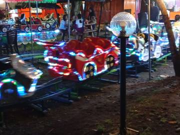 Taman Kota Tahuna Ketambahan Wahana Permainan Mobil