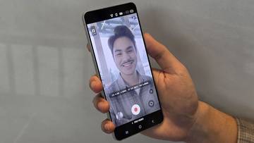 Samsung Smartphone Tipis Kamera 200MP dan AI Canggih
