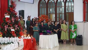 Natal Pelayan Ibu Resort Tahuna Hadirkan Damai Kristus.